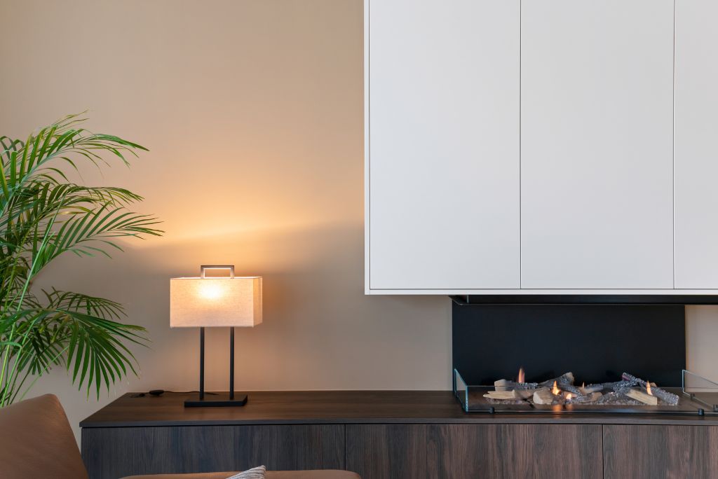 Woonkamerkast op maat met sfeerhaard