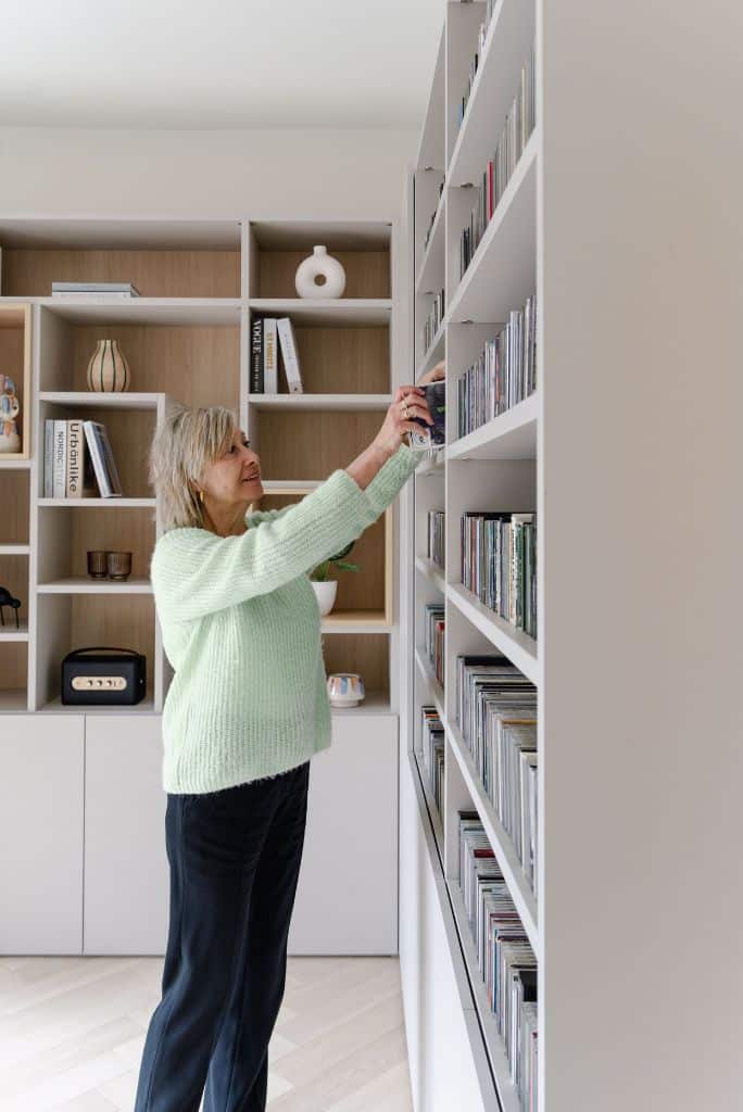 Boekenkast in bureau